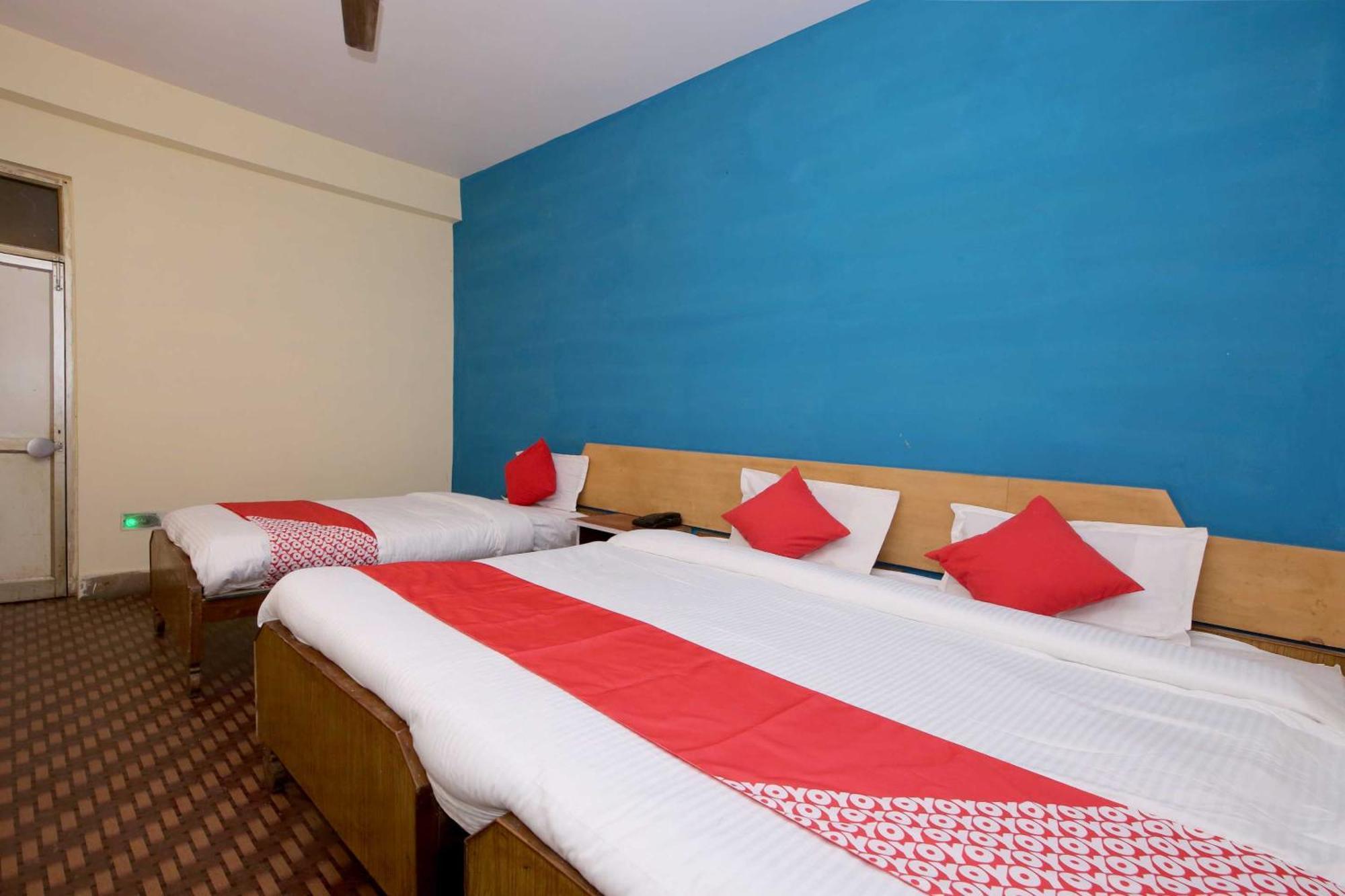 OYO 15481 Hotel Star Karnāl Exterior foto
